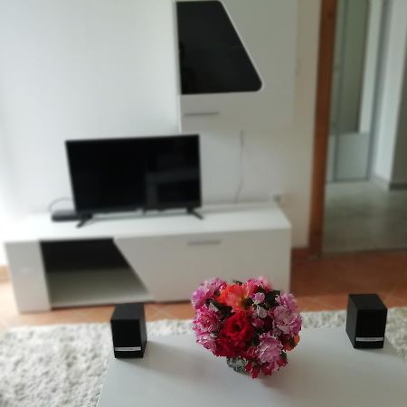 Luxury Apartment Stefan สเวติ สเตฟาน ภายนอก รูปภาพ
