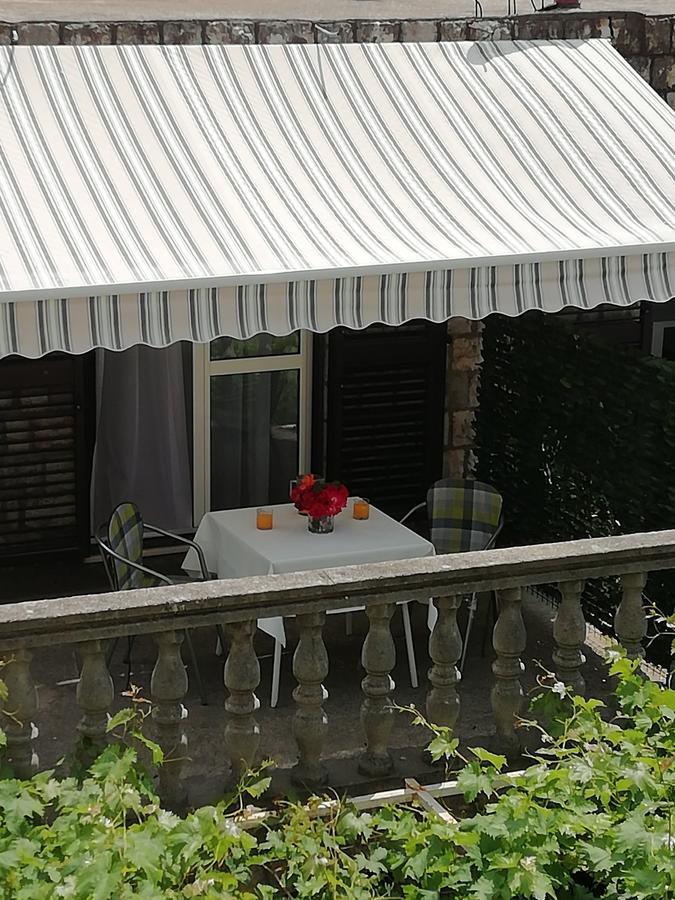 Luxury Apartment Stefan สเวติ สเตฟาน ภายนอก รูปภาพ